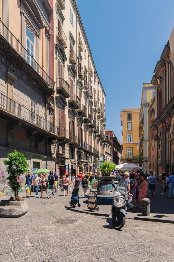 Апартаменти Le Rondini Della Pietrasanta Неаполь Екстер'єр фото