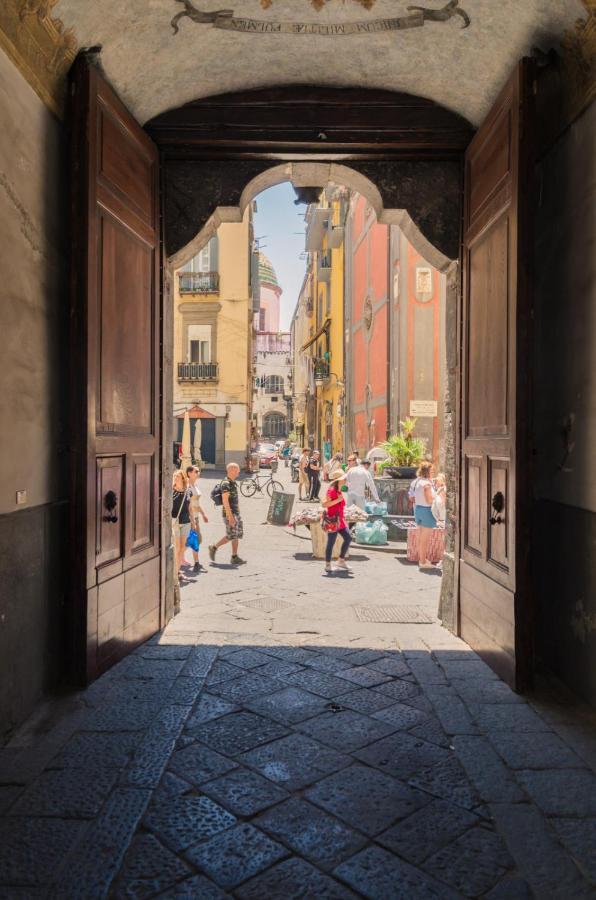 Апартаменти Le Rondini Della Pietrasanta Неаполь Екстер'єр фото